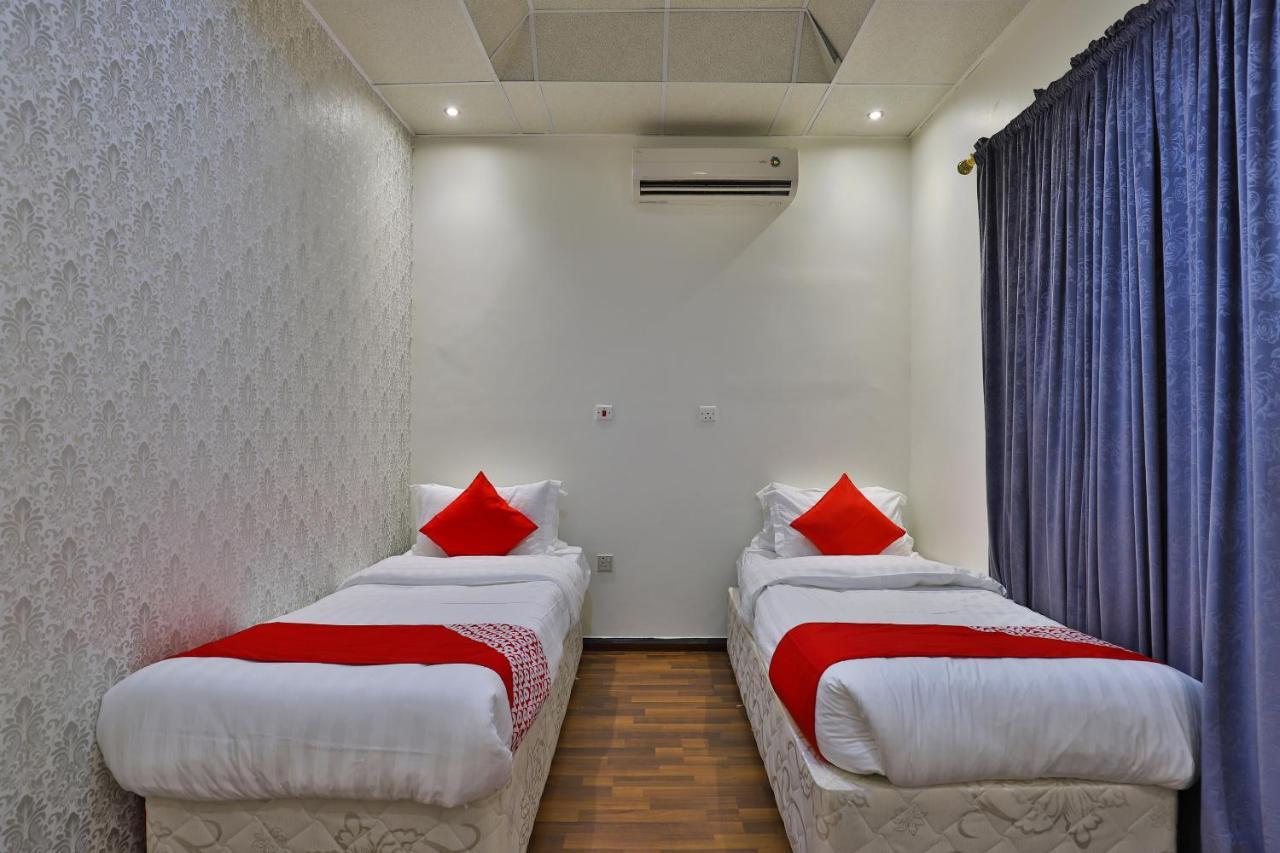 Oyo 288 Diafati Residential Units Hotel Nadinah Exterior foto