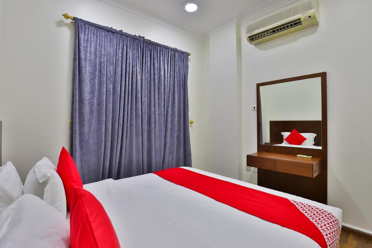 Oyo 288 Diafati Residential Units Hotel Nadinah Exterior foto