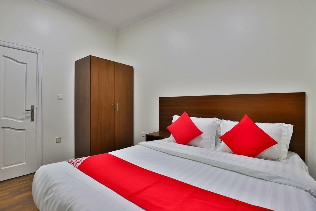 Oyo 288 Diafati Residential Units Hotel Nadinah Exterior foto